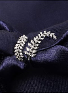 SYNSYB Elegant Crystal Studded Ring - Timeless Sparkle for Women and Girls  - Image 5