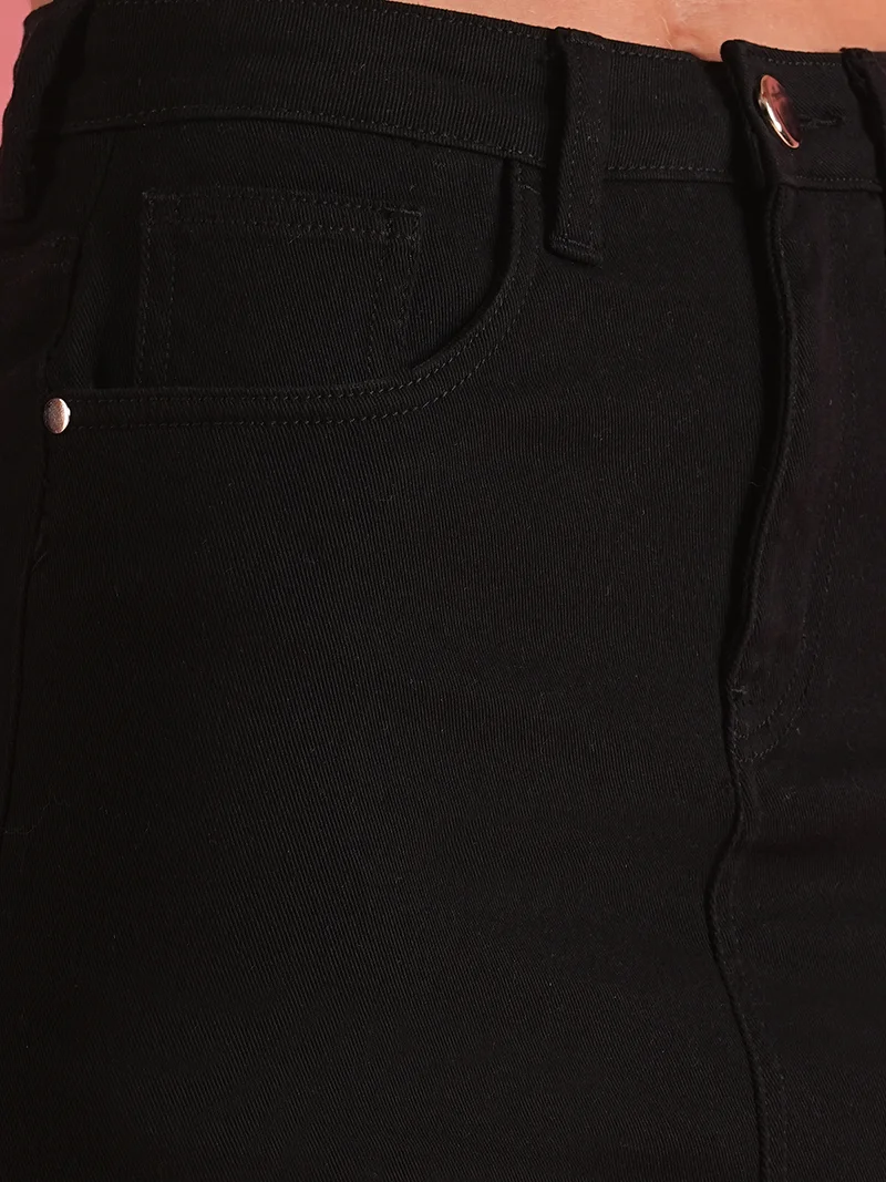 globus Women Black Back Slit Denim Pencil Skirt