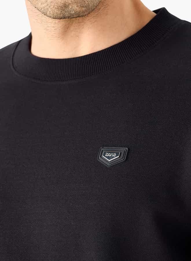 ايكونيك تيشيرت مزين بياقة ضيقة وأكمام قصيرة من آيكونيك - Image 4