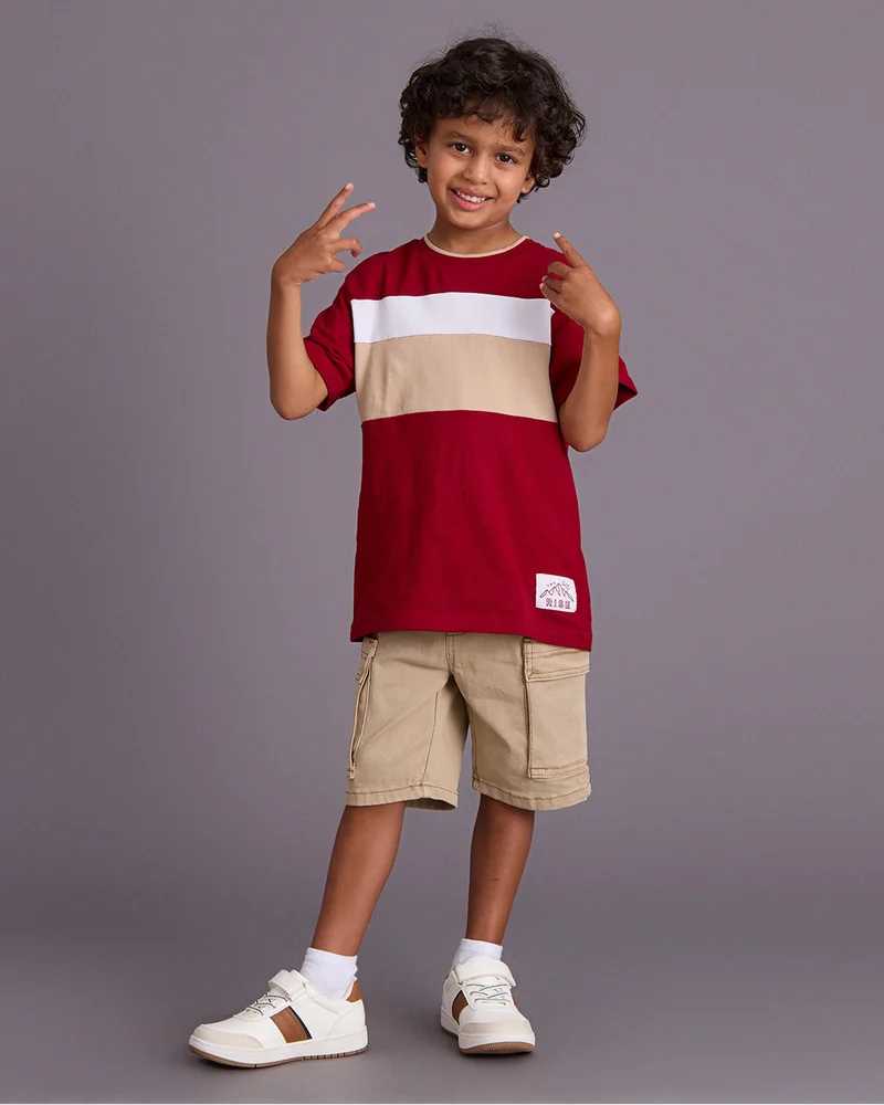 ردتاغ Boys Red Embellished T-Shirt