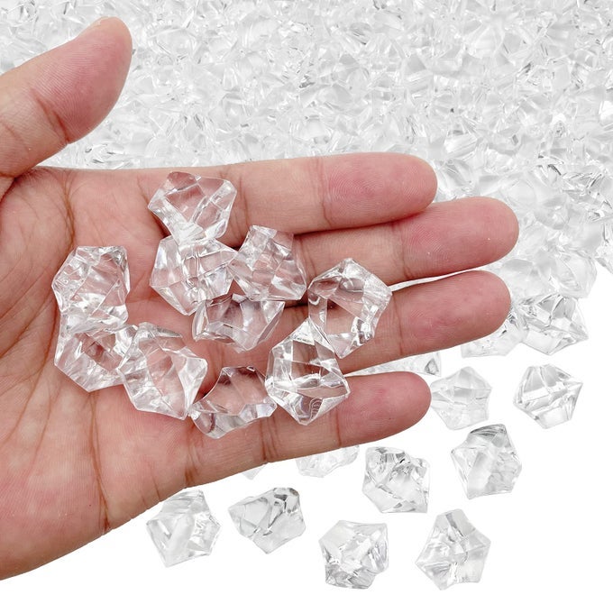 FAKE CRUSHED ICE CUBES VASE FILLERS 250 PCS 1622 MM FAKE CRUSHED ICE CUBES ARTIFICIAL ACRYLIC CRYSTAL ROCKS DIAMONDS FOR VASE FILLERS PARTY FAVOR WEDDING DECORATION 086062INCHCLEAR