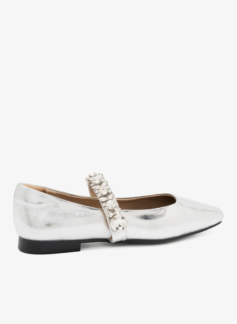 لوريان زانْترا