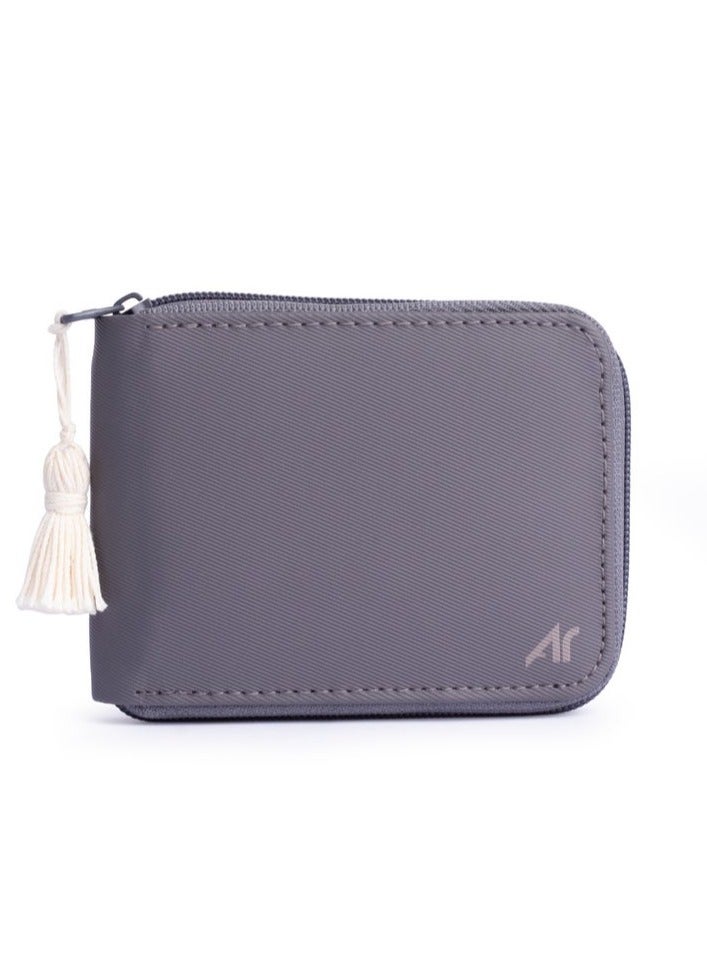 ايه ار سابلاي Ar Bella Wallet من Arij Bags | محفظة حريمي بسوستة بخامة مقاومة للمياه للاستخدام اليومي، تشيل 14 كارت + جيب كاش + جيب سري + نافذة بطاقة + حماية RFID (11 × 9 × 2 سم) (رمادي) - Image 1