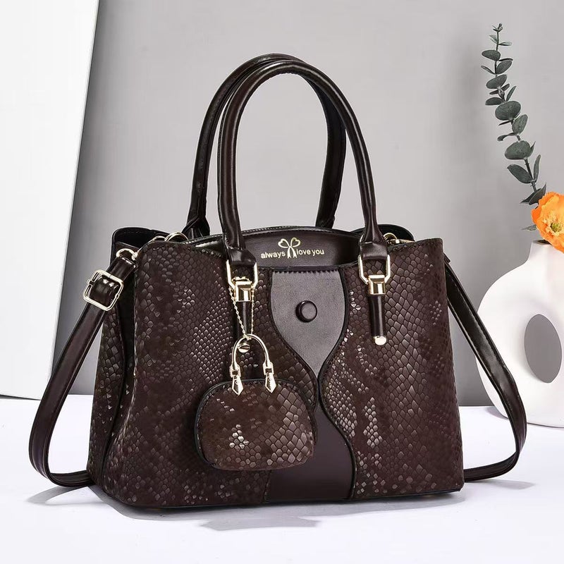 Handbag Retro Trendy Handbag High-Quality Texture Shoulder Bag Bright Leather Snake Pattern Crossbody Bag Versatile - Image 3