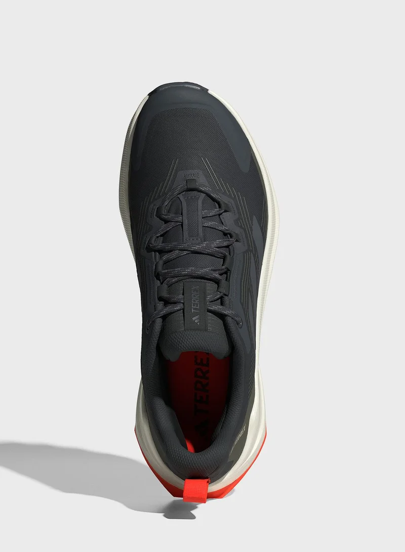 adidas تيريكس تريل ميكر 2