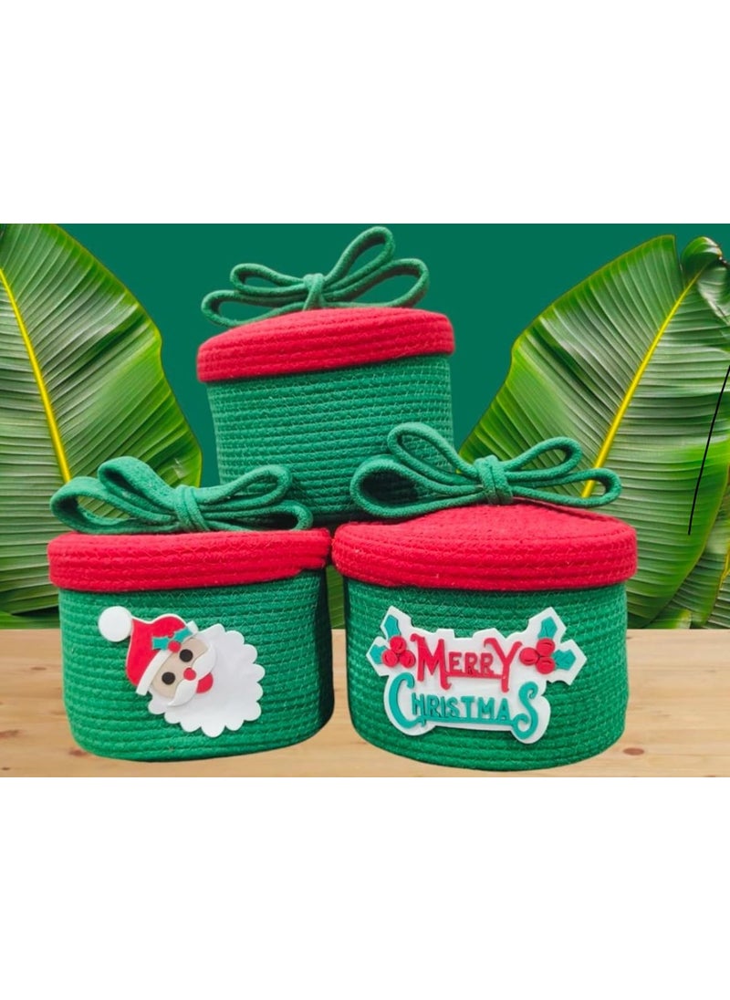 Generic Fibre Gold Christmas Decor Baskets, Set of 2,Green, Red, with Santa Claus and Merry Christmas Designs, 25 x 15 cm and 20 x 15 cm  - Image 5