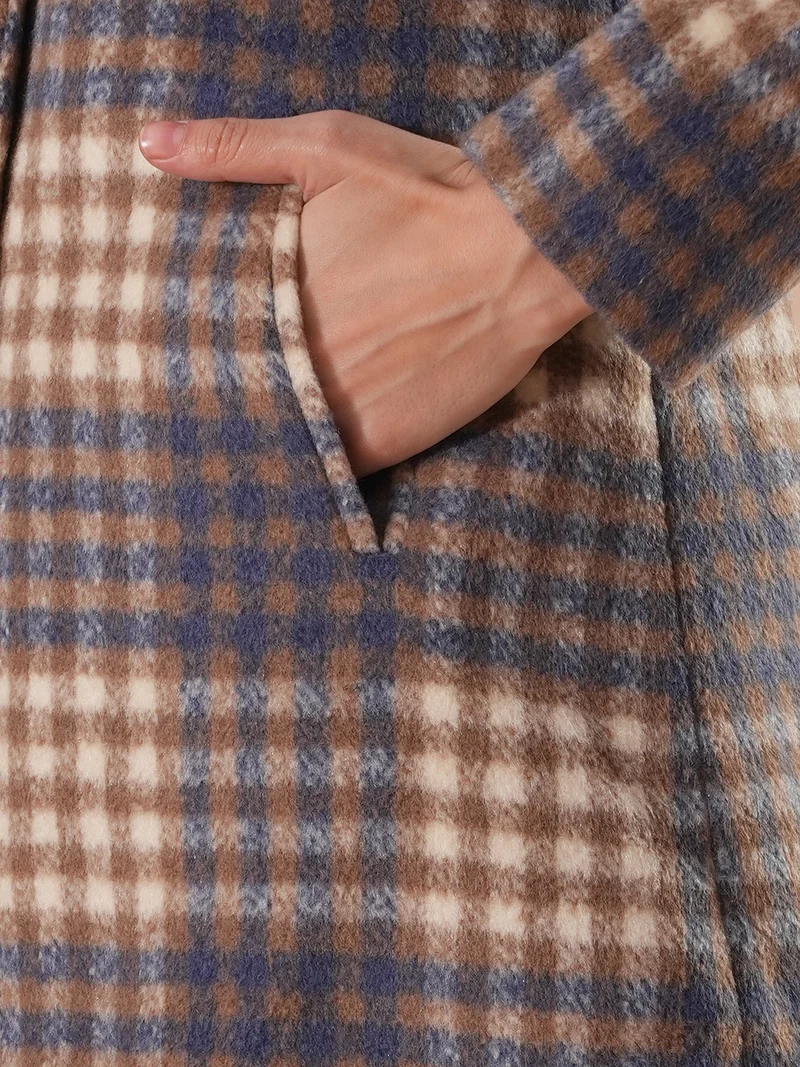 globus Women Checked Spread Collar Overcoats