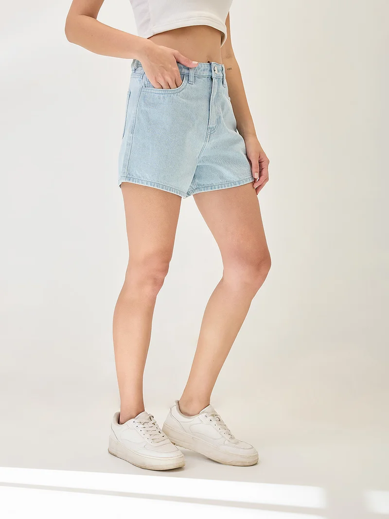 globus Women Slim Fit Mid-Rise Above Knee Denim Shorts