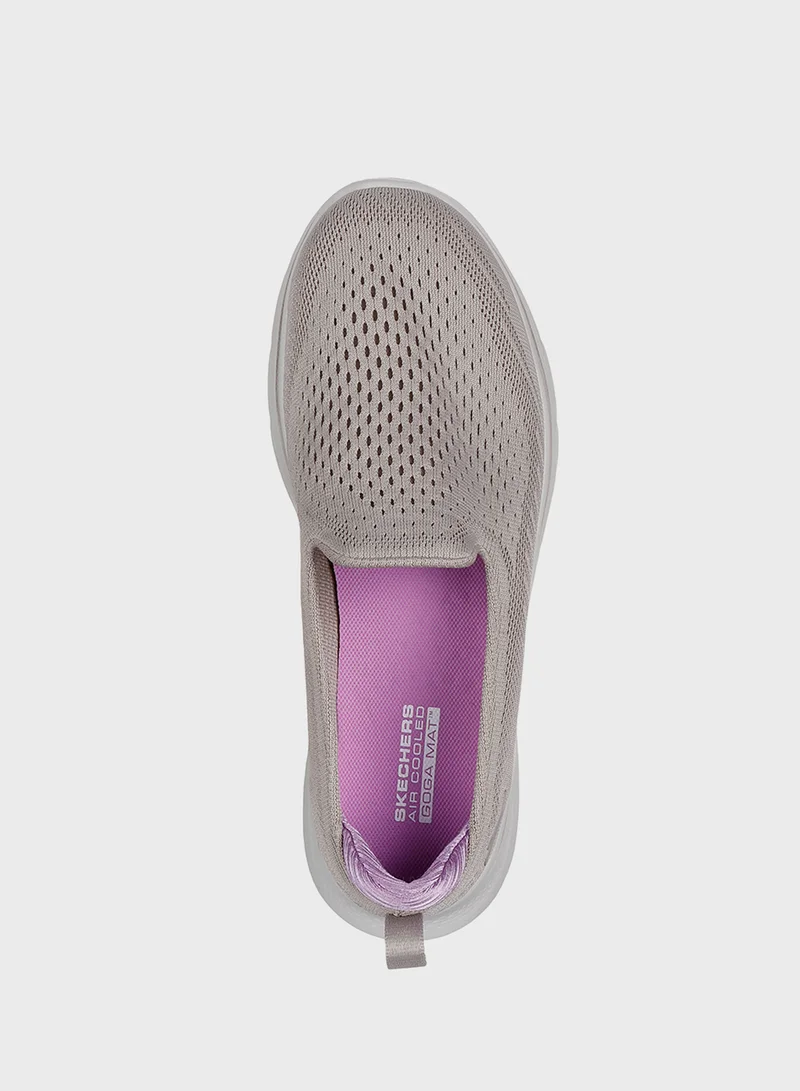 SKECHERS GO WALK 7