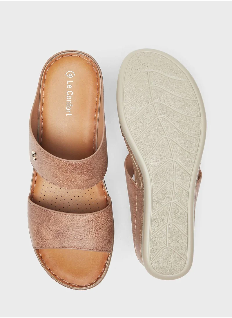 لو كونفورت Double Strap Wedge Sandals