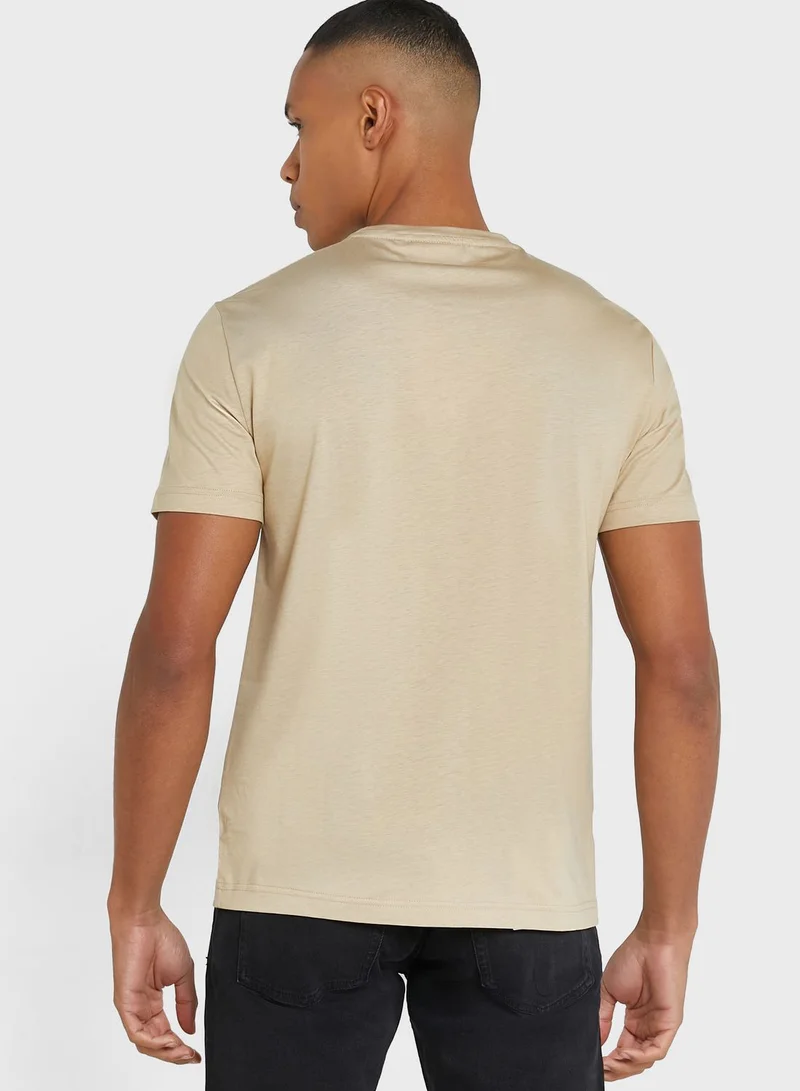 CALVIN KLEIN Essential Crew Neck T-Shirt