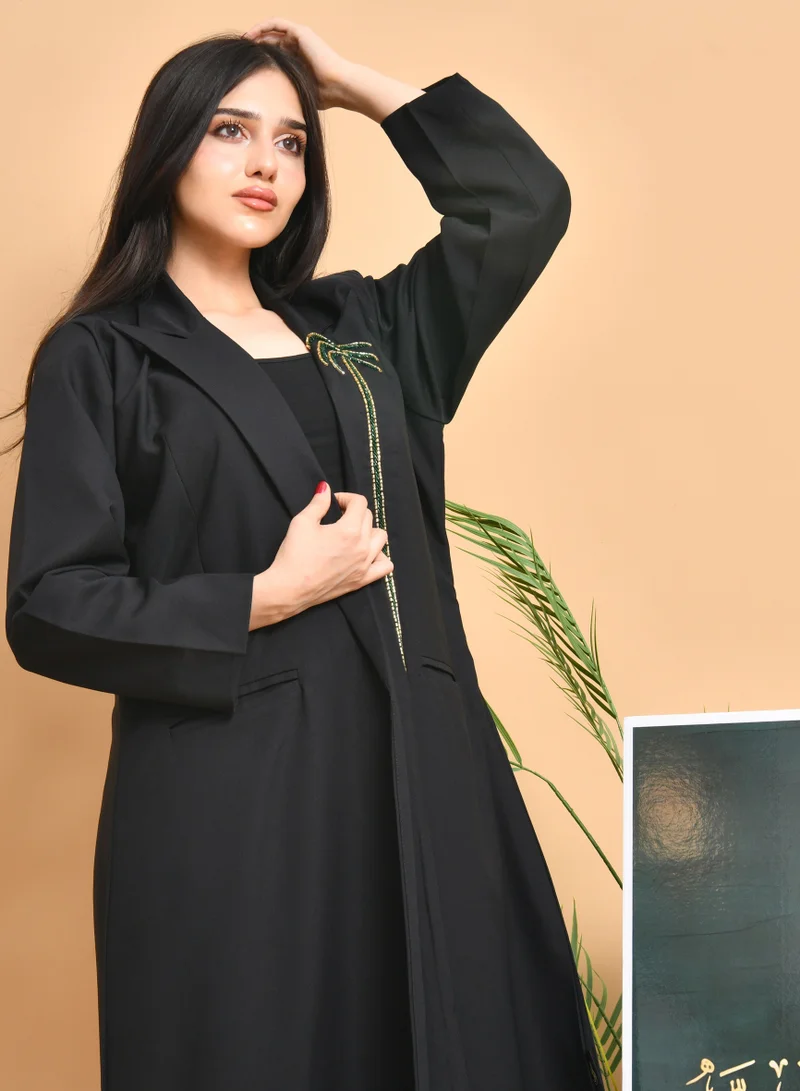 HAWRAA ABAYA Elegant black blazer with inner lining, hand-stitched collar, and prominent pockets - Saudi National Day design