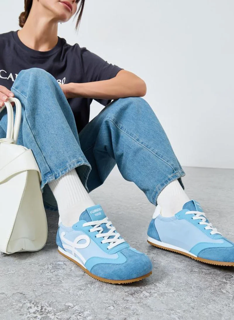 ستايلي اكتيف حذاء سنيكرز ريترو بأربطة