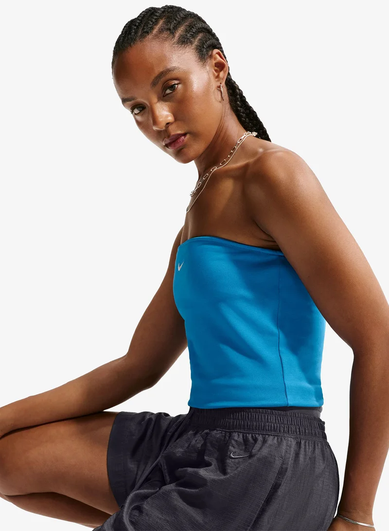 Nike GRIDIRON/(GRIDIRON) Lightweight Ripstop Shorts for Women | Best Price UAE