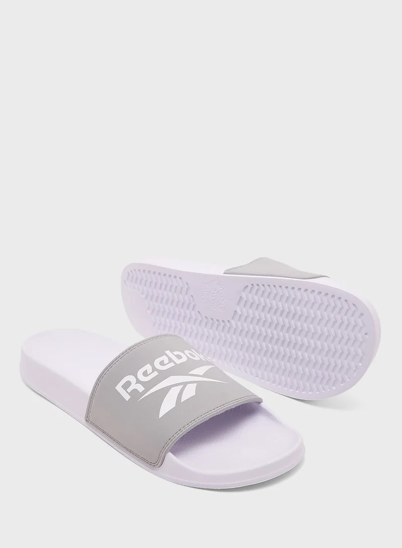 ريبوك شبشب فولجيري من ريبوك