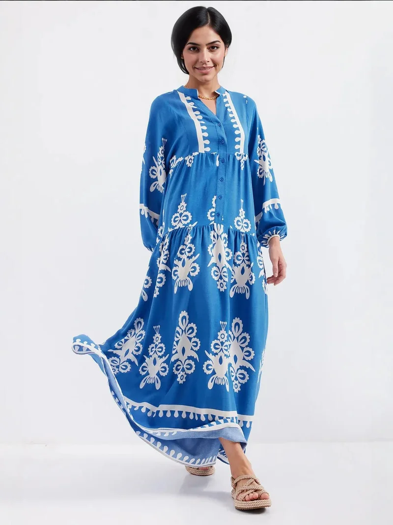 بيغ دارت فستان ماكسي بياقة على شكل حرف  بنقوش