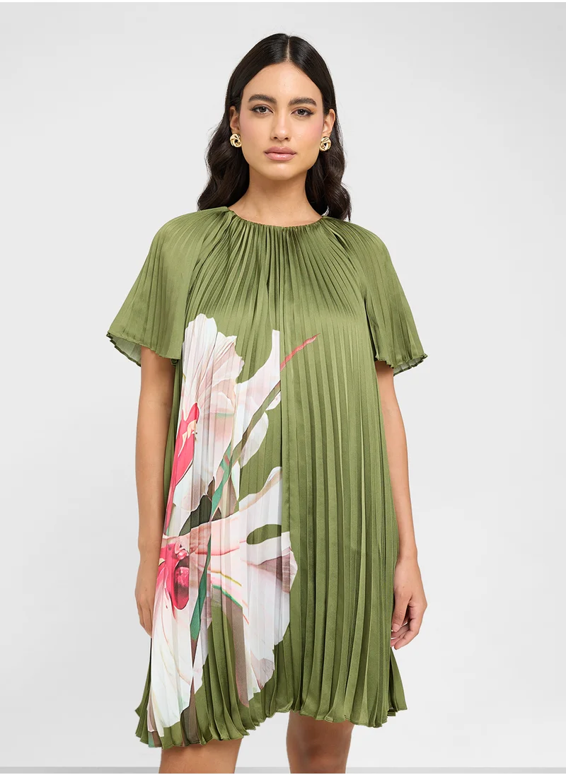 تيد بيكر Vinlaa Short Sleeve Pleated Mini Dress