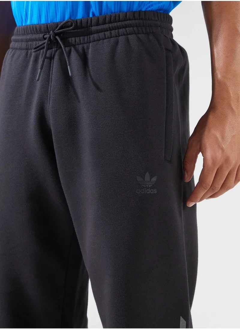 adidas Originals Graphics Long Pants