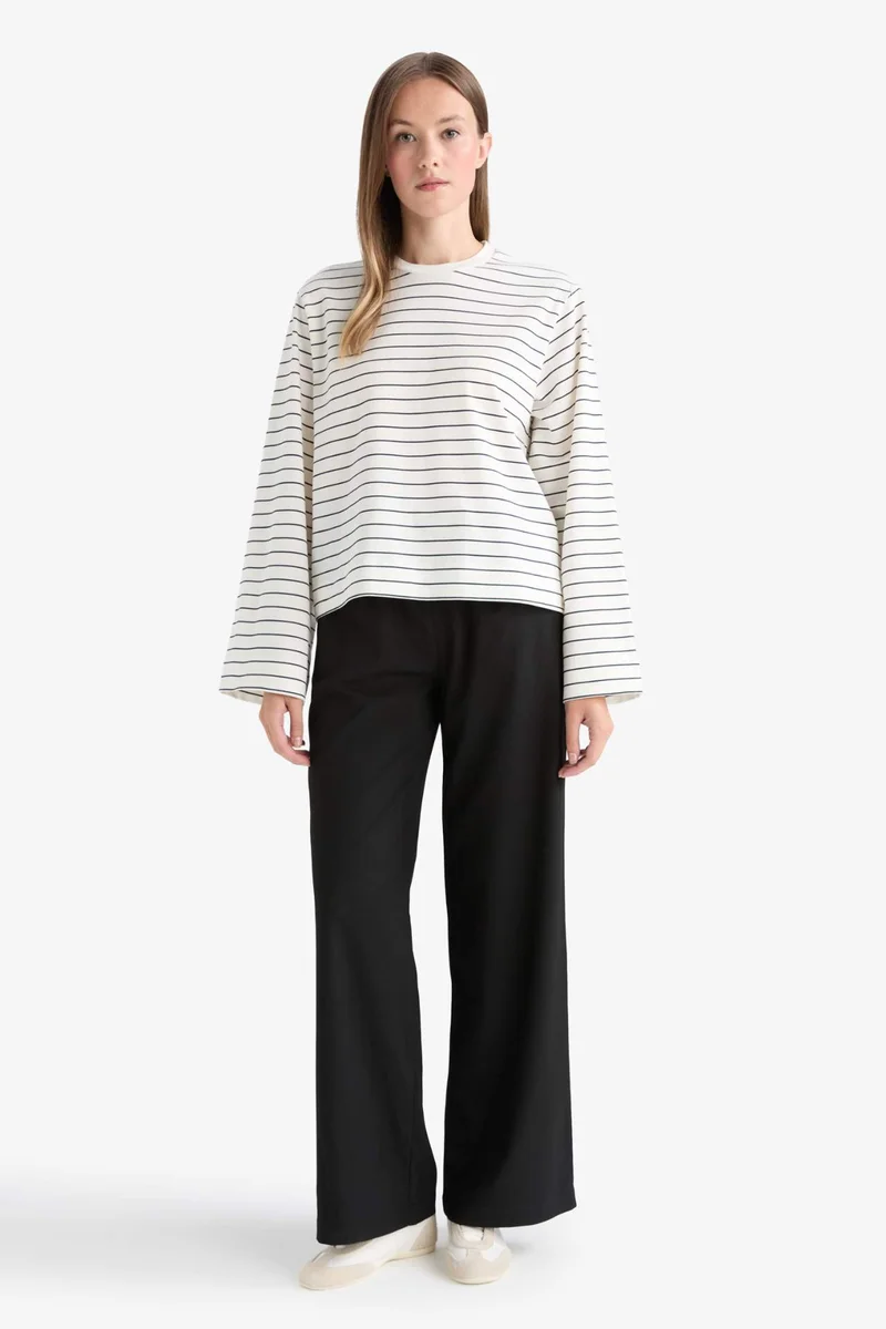 ديفاكتو Wide Leg Trousers
