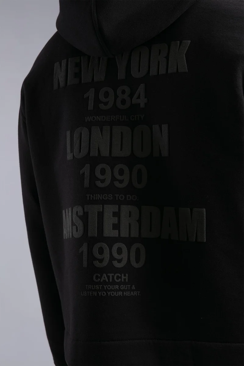 Catch Embossed Print Zip-Up Hooded Sweatshirt