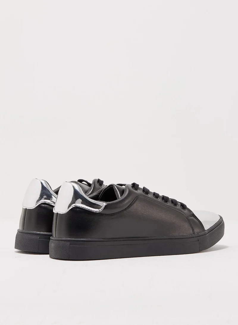 Seventy Five Casual Sneakers