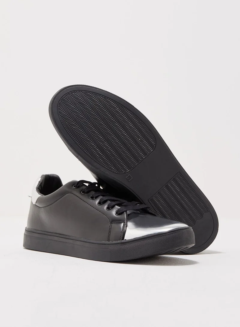 Seventy Five Casual Sneakers