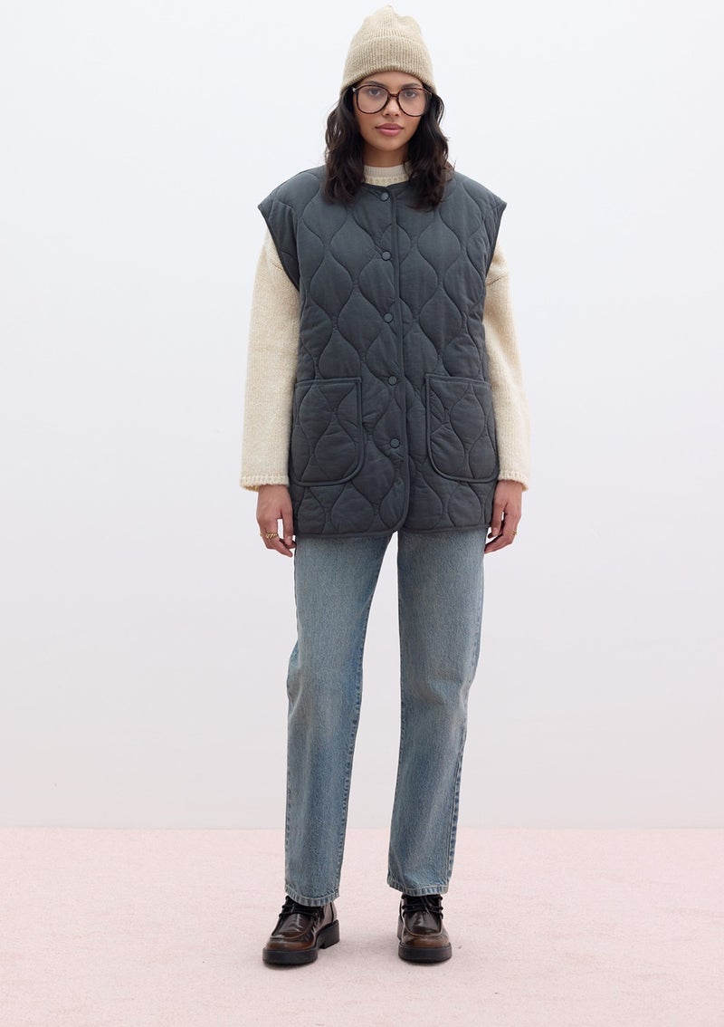 Manuka Quilted Pocket Vest Anthracite  - Image 5