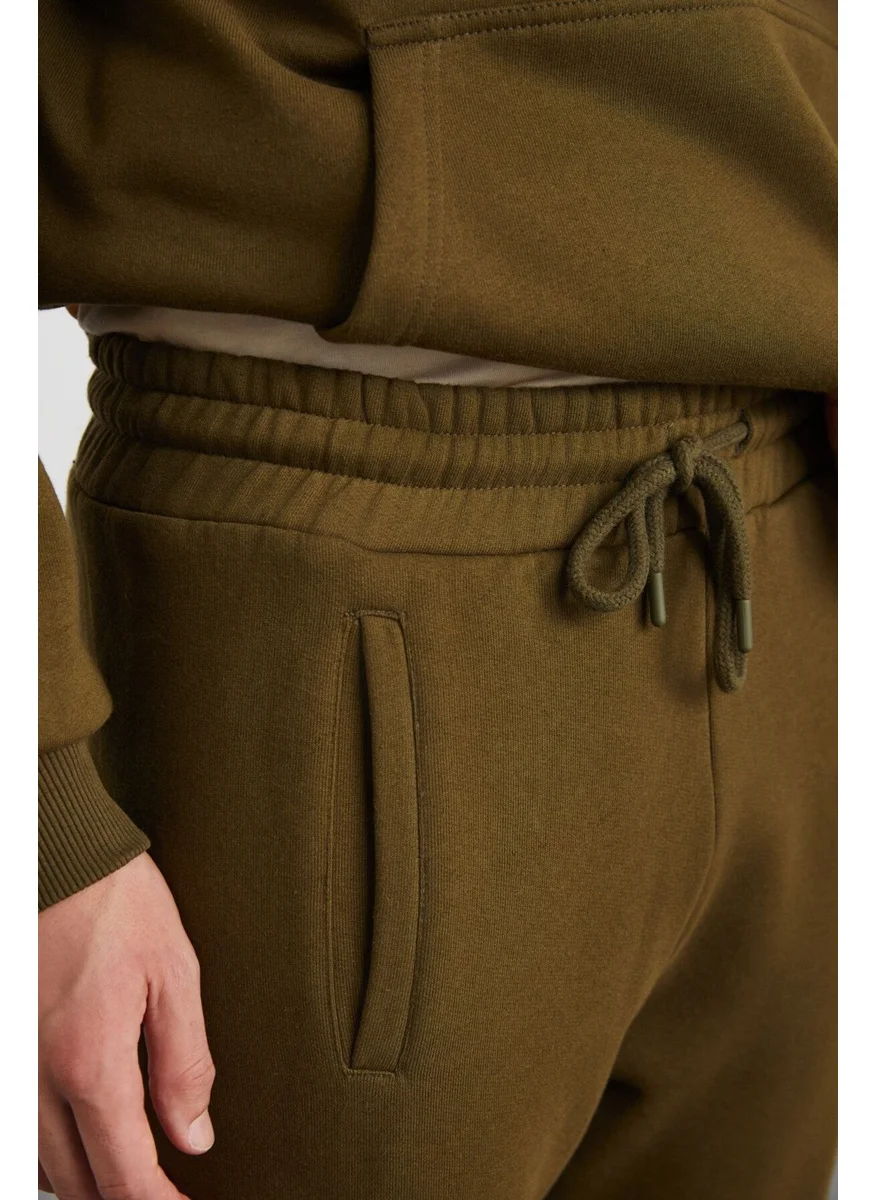 جريميلانج Hakone Men's Basic Soft Regular Fit Elastic Leg Organic Cotton Khaki Sweatpants