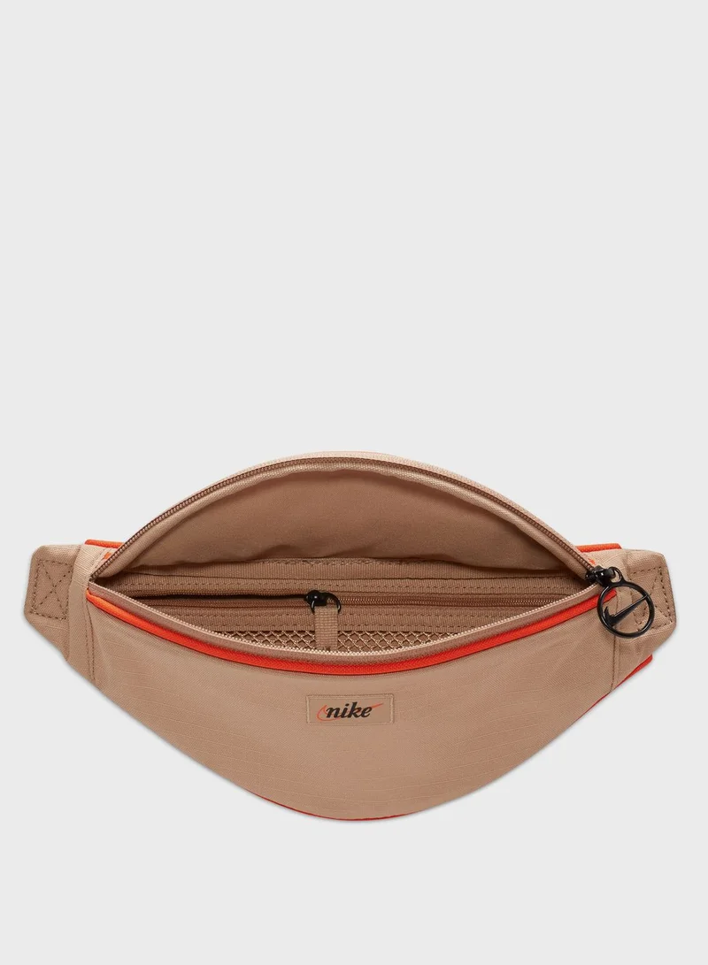 Nike Heritage Retro Waistbag