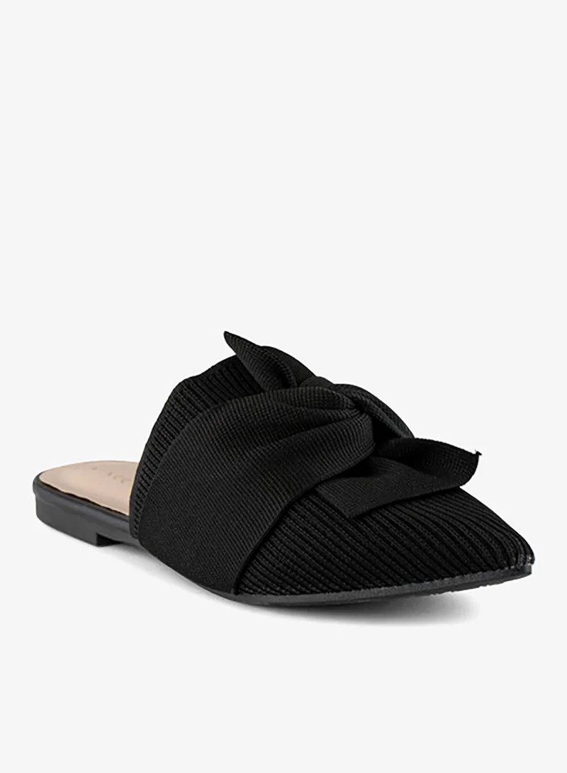 فينتشي صنادل نسائية مدببة إصبع القدم منخفض الكعب