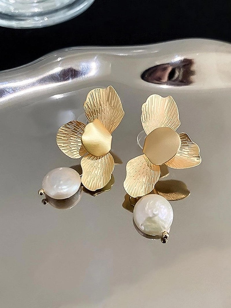 YouBella Fashion Jewellery Celebrity Inspired Stylish Pearl Earings Earrings for Women and Girls (Gold) (YBEAR_33408) - Image 4