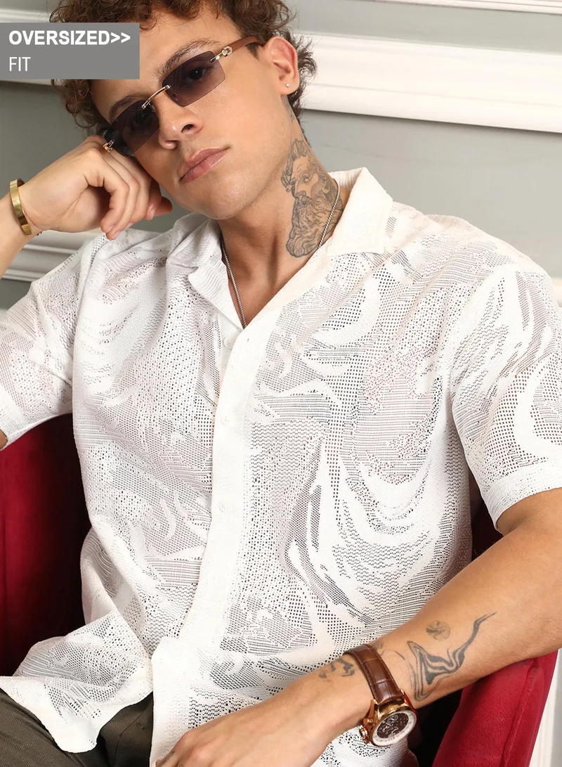 Campus Sutra Campus Sutra Men's Chalk White Patterned Oversized Shirt For Casual Wear | Cuban Collar | Short Sleeve | Button Closure | Oversized Shirt Crafted With Comfort Fit For Everyday Wear