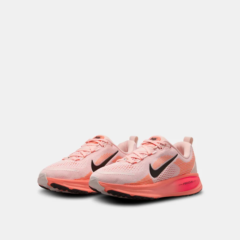 Nike Kids' Vomero 18 Road Running Shoes