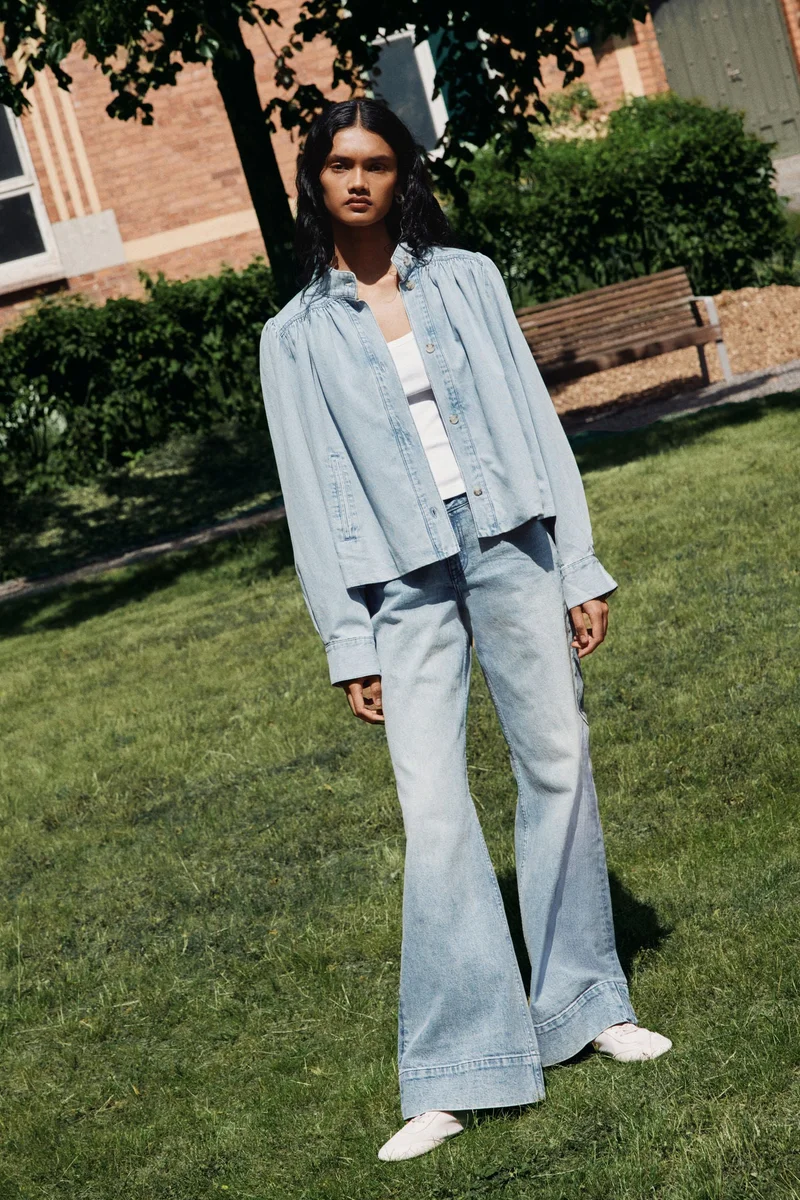 H&M Flared Regular Jeans