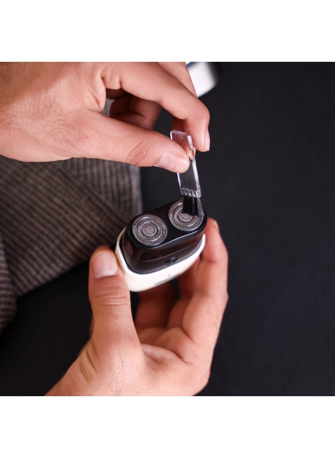 Pocket Shaver Waterproof IPX7 Design, Cord and Cordless Use, Compact and Travel Size | 2 Floating Heads, One-Press Operation, Perfect for Shaving | GSR57518UK