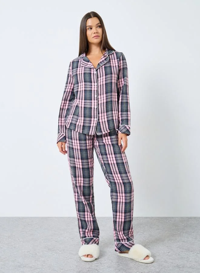 ستايلي طقم قميص بنقشة مربعات وأزرار أمامية مع بنطال