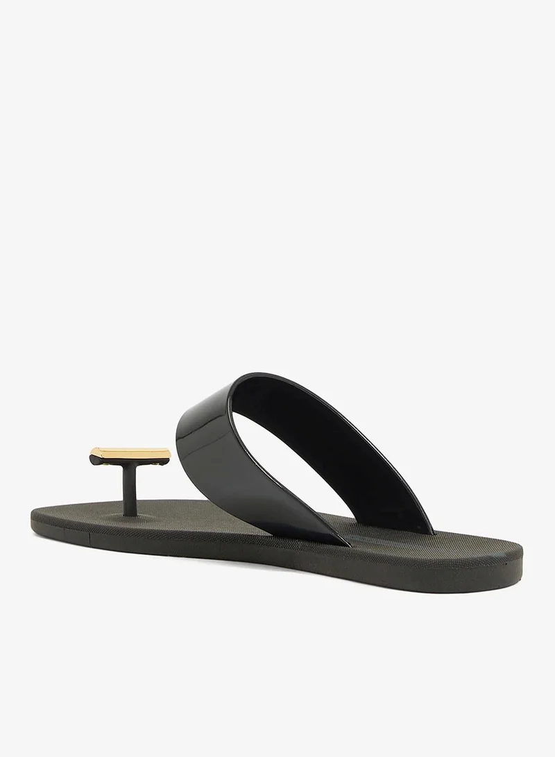 فويسيز صنادل نسائية بحزام واحد - أسود