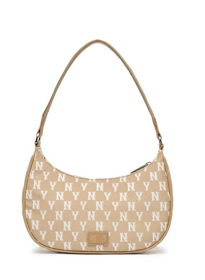 إم إل بي حقيبة كتف تحت الإبط عليها شعار فريق نيويورك يانكيز (بيج) - Image 3