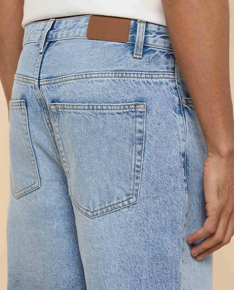 R&b  Washed Straight Fit Jeans with Button Closure for Men | Best Price UAE