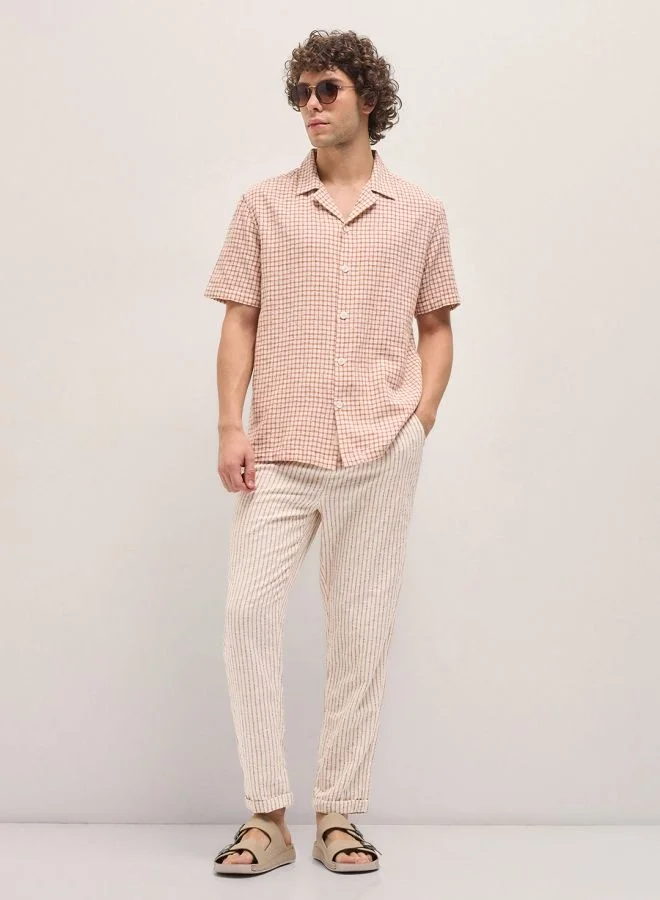 THE BEAR HOUSE Men's Beige Stripes Tapered Fit Elasticated Waist Casual Trouser Versatile Office and Travel Pants Comfortable Fit for Everyday Use Easy to Style Bottomwear for Work Weekend and Outings
