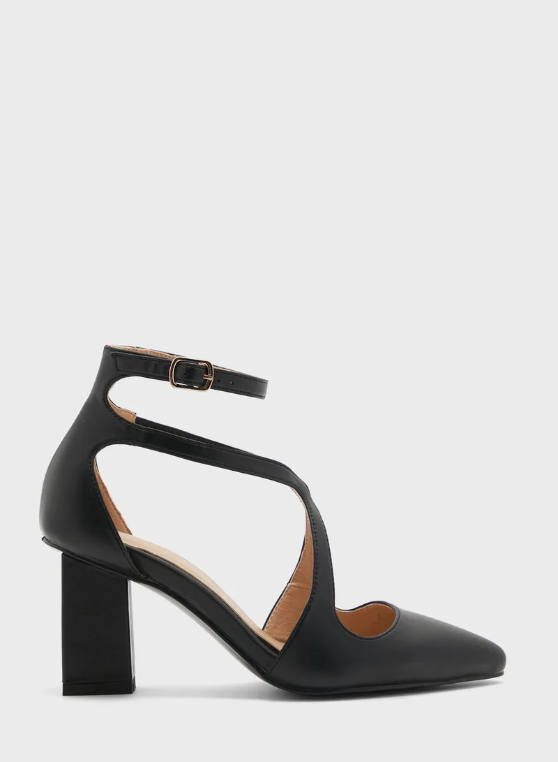 Khizana Criss Cross Block Heel Pointed Pump