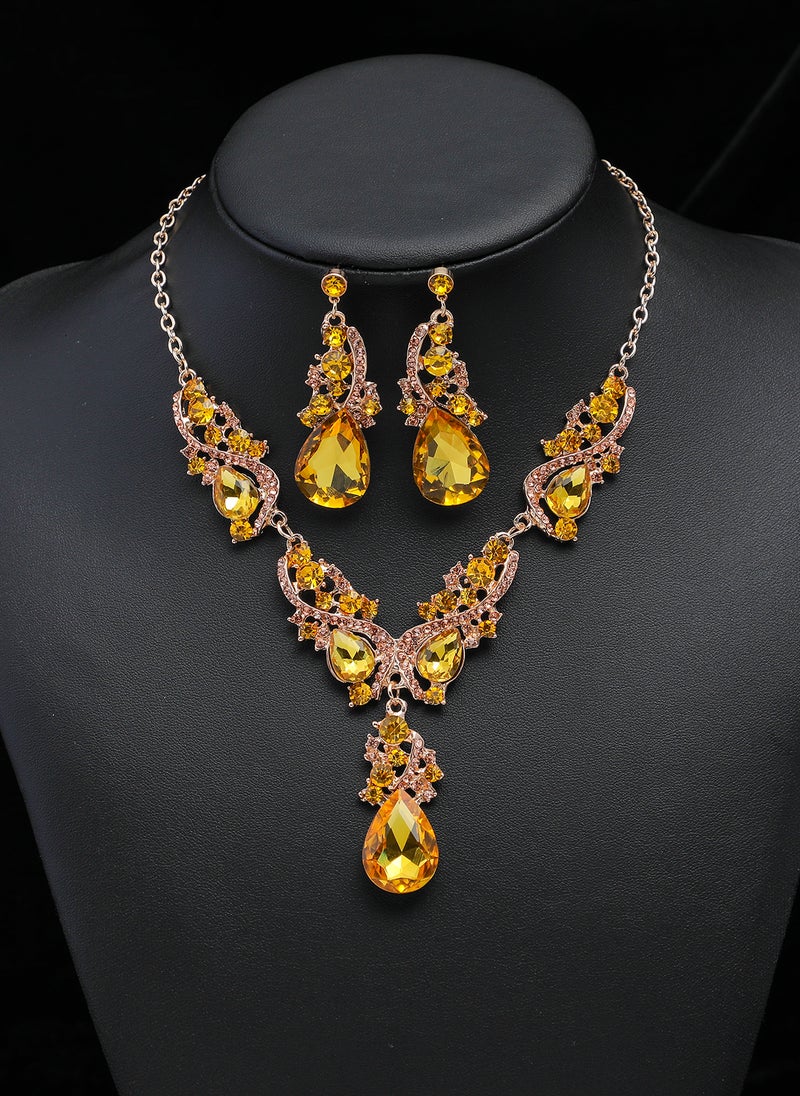 Sharpdo 2-Piece Elegant Retro Necklace and Earrings Set - Image 1