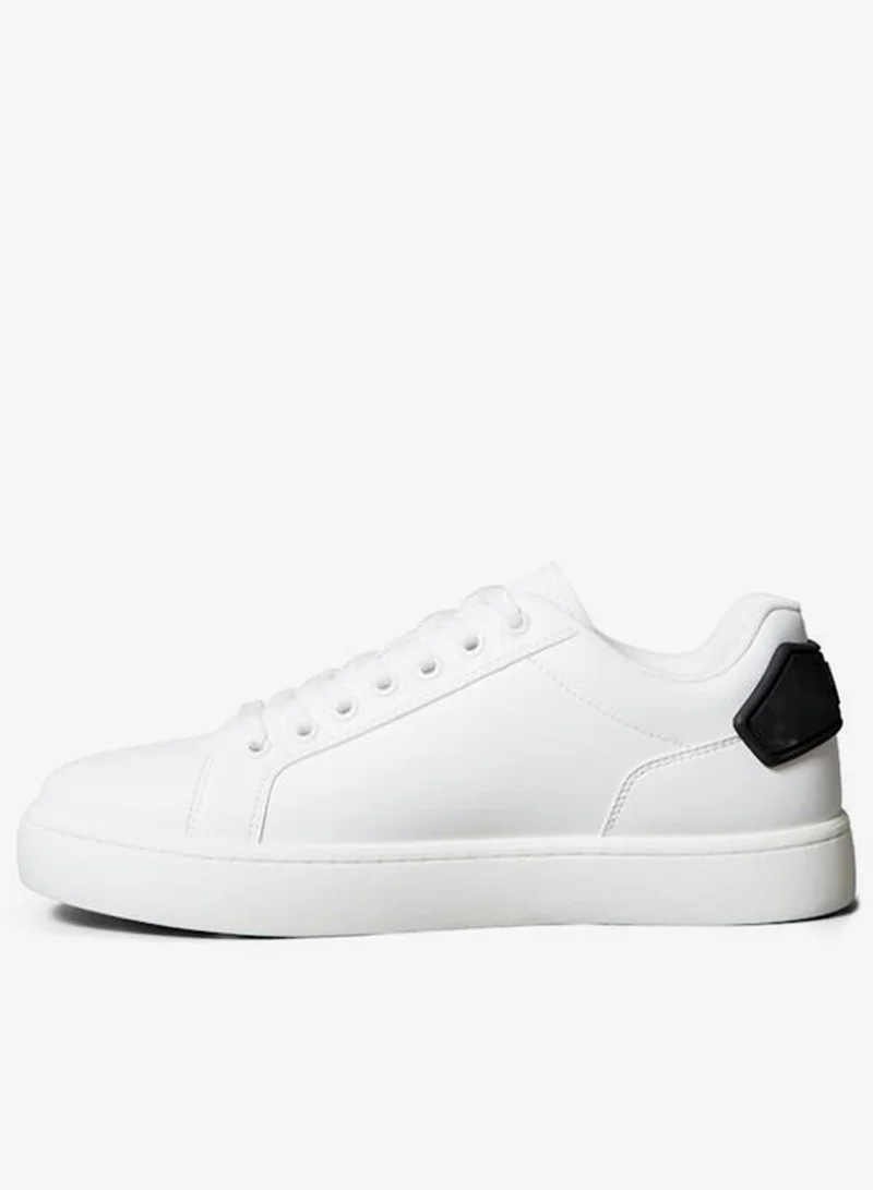 كالفن كلاين جينز روما سنيكرز منخفضة