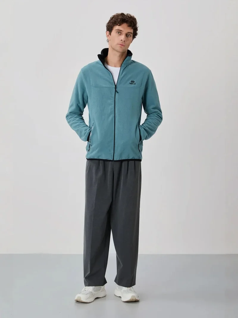 تومي لايف TOMMY Men's Plush Zip-front Sweatshirt