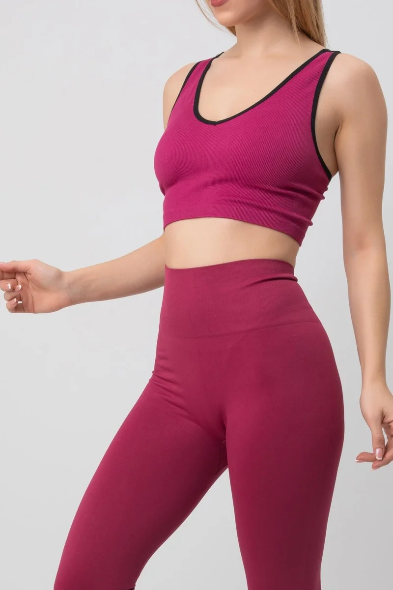 جيجوتو Doremi Seamless Ribbed V-Neck Flexible Strap Sports Bra