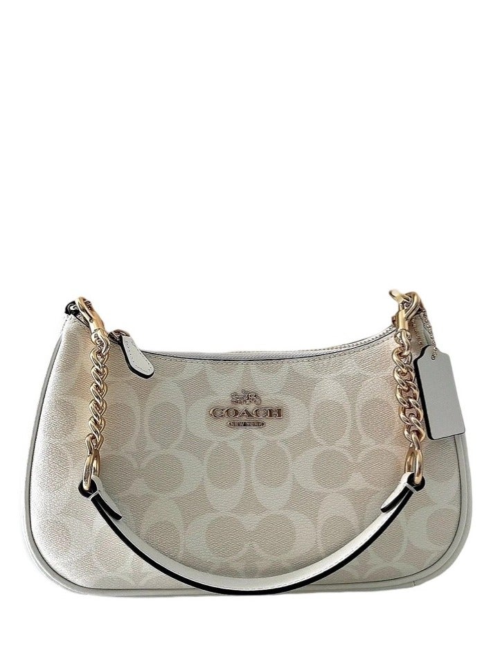 كوتش اوت ليت حقيبة كتف تيري من كوتش أوتلت سيجنال - Image 2