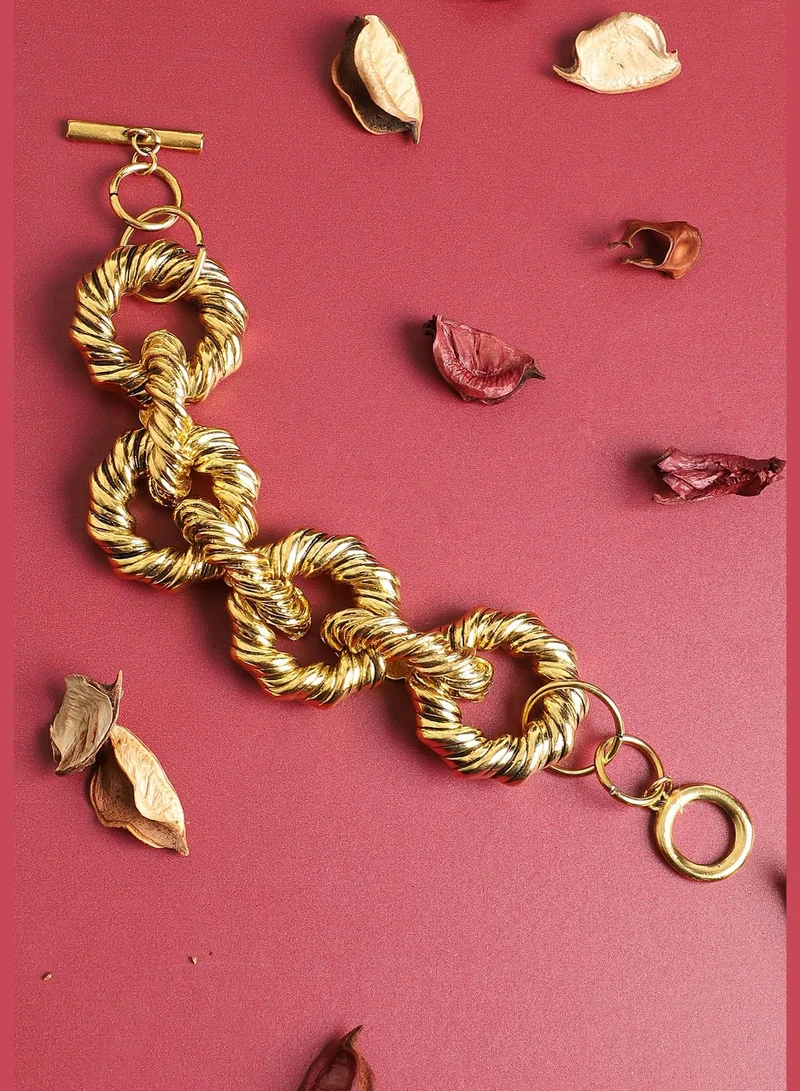 SOHI Gold Plated Designer Casual Bracelet For Women