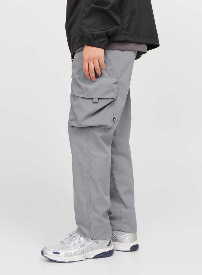 JACK & JONES Jack & Jones Mid Rise Relaxed Fit Cargo Pants - Image 2