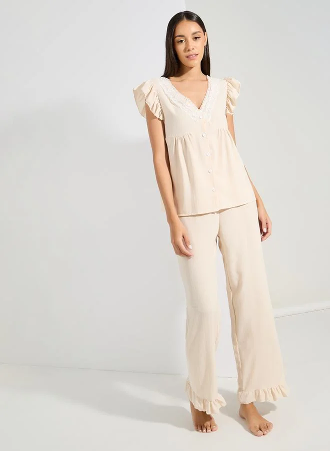 ستايلي Textured Lace Trim Ruffle Sleeves Shirt & Pyjama Set