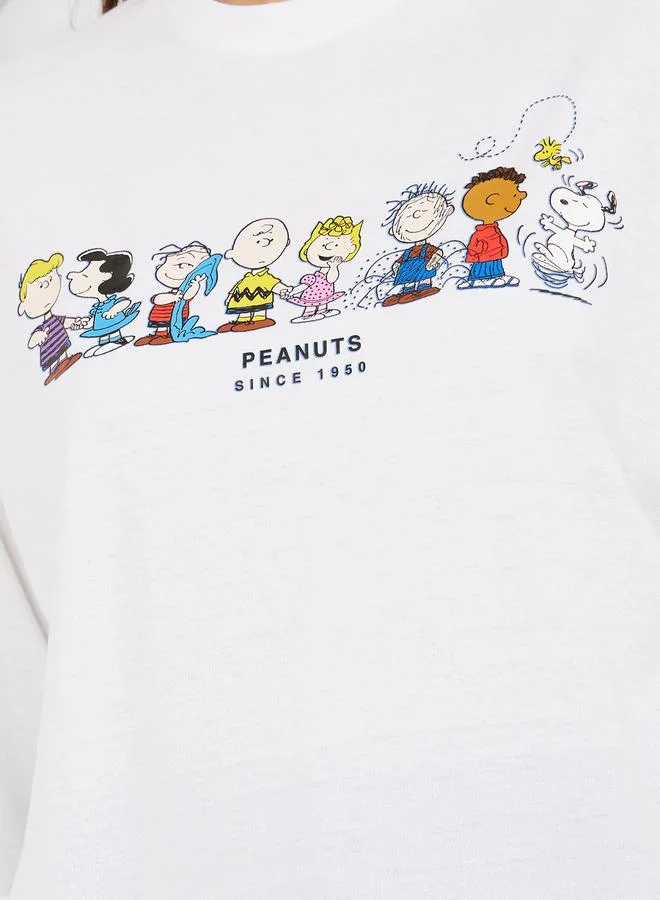Styli Styli Oversized Peanuts Graphic Print Drop Shoulder T-Shirt